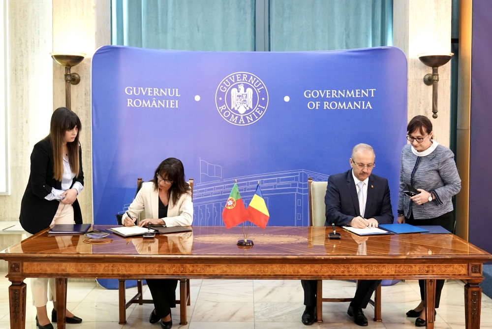 Acordul între Guvernul României și Guvernul Republicii Portugheze privind cooperarea în domeniul apărării, semnat de cei doi miniștri ai apărării