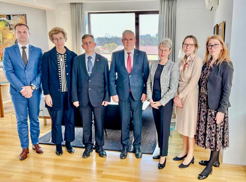 ntlnire de lucru a ministrului aprrii cu ambasadori din țrile nordice acreditați la București