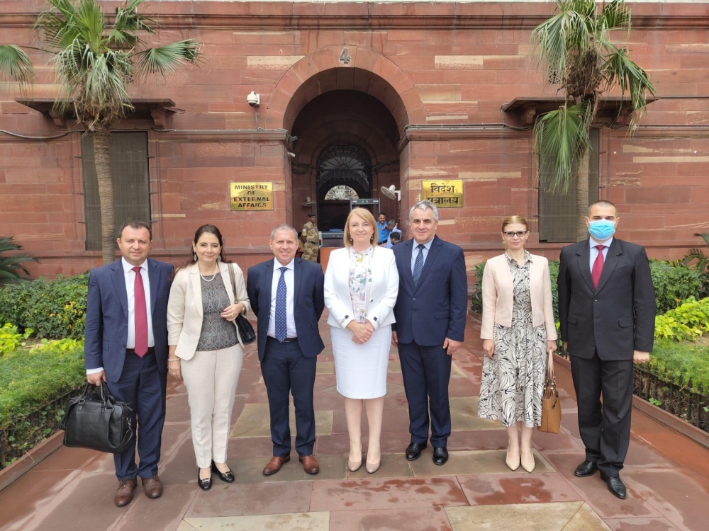 Întrevederi ale secretarului de stat Simona Cojocaru cu înalți oficiali ai Ministerului Afacerilor Externe indian și ai Delegației UE la New Delhi