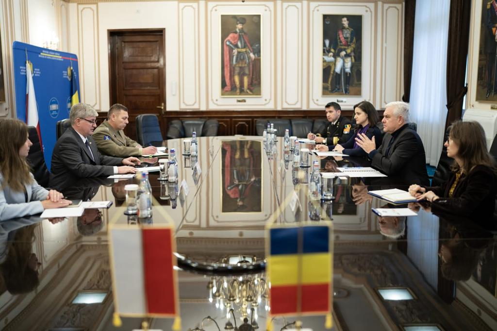 ntrevederea ministrului aprrii naționale cu ambasadorul Poloniei la București