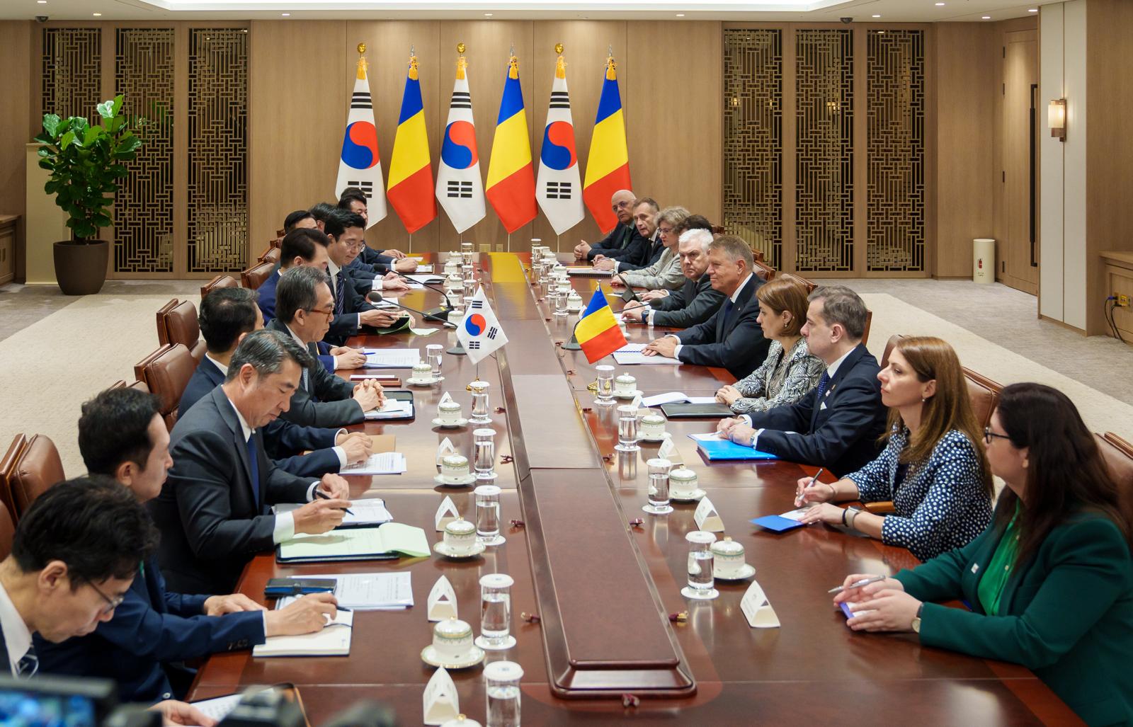 Acord de cooperare n domeniul aprrii ntre Romnia și Republica Coreea semnat, n premier, la Seul