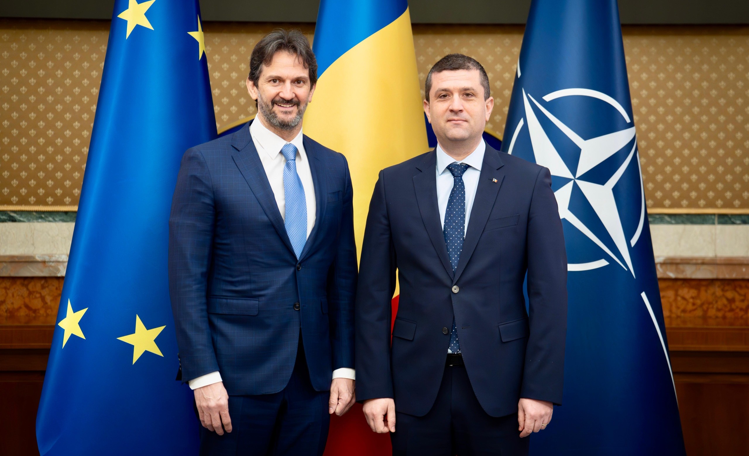 Întrevederea ministrului apărării naționale cu omologul din Slovacia