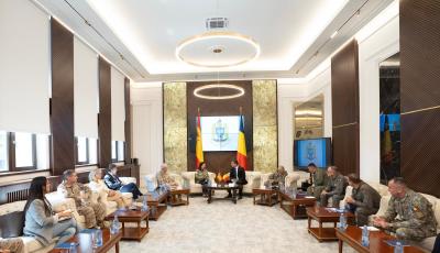 Miniștrii român și spaniol ai apărării, în vizită la Mihail Kogălniceanu